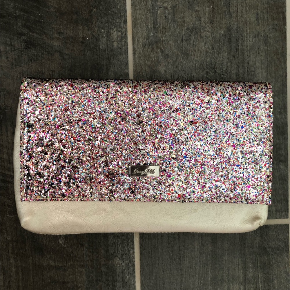 Glittery clutch